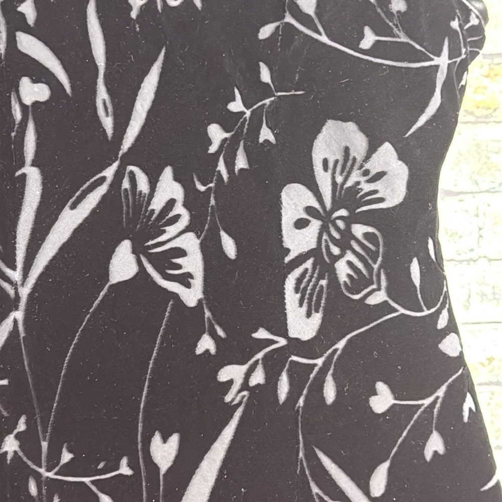 Robbie Bee Black Asymmetrical Dress - Picture 4 of 5
